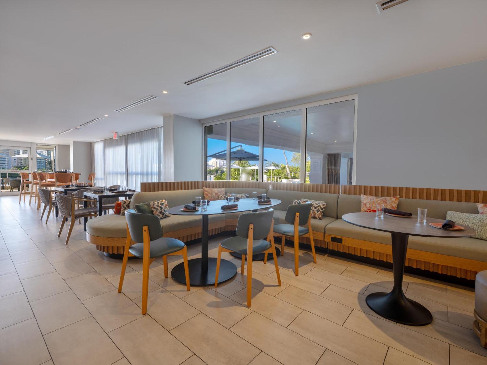 Hilton Garden Inn San Juan Condado Exterior photo