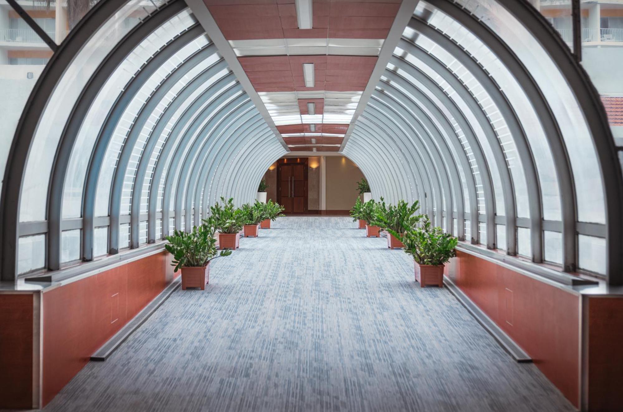 Hilton Garden Inn San Juan Condado Exterior photo